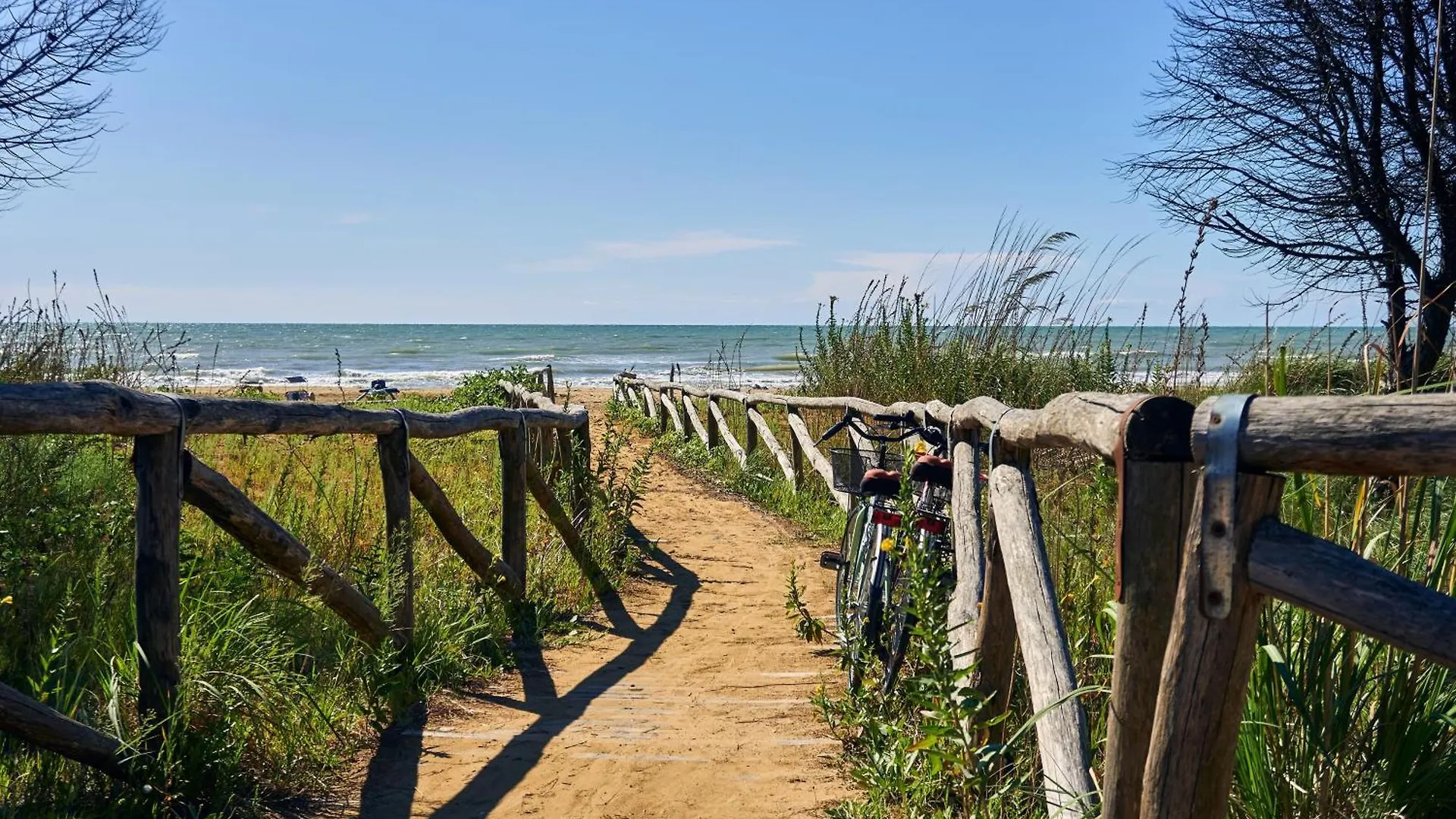 Comfortable Villa For 6 Guests - Beahost Rentals Bibione